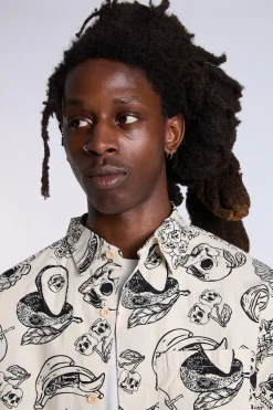 Arsenic Mens Fruit Skulls Button-Up