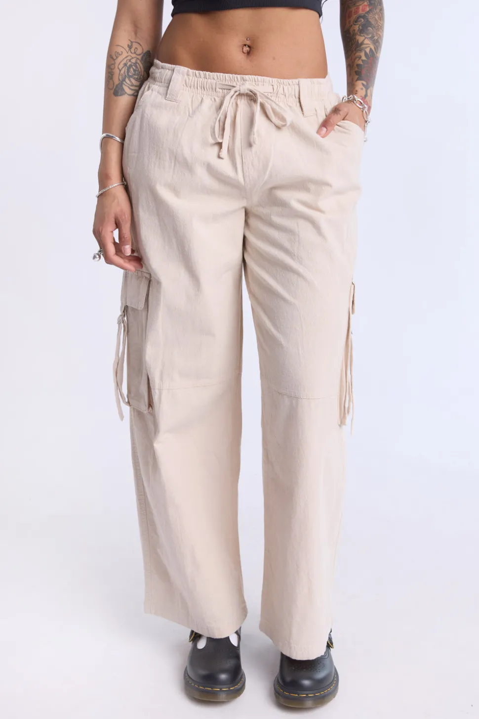 Cotton Wide Leg Cargo Pant