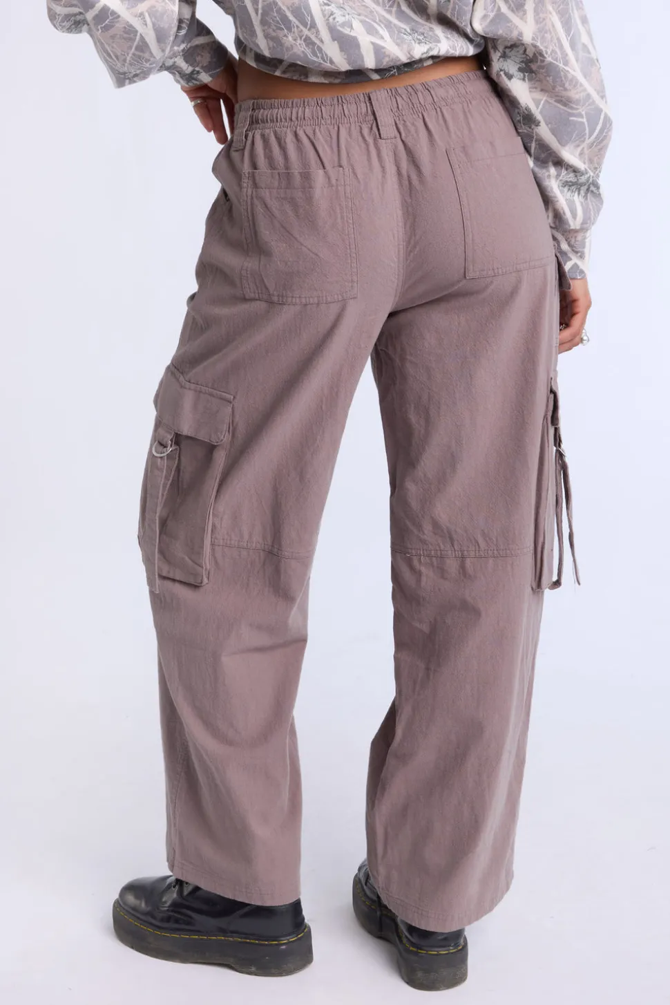Cotton Wide Leg Cargo Pant