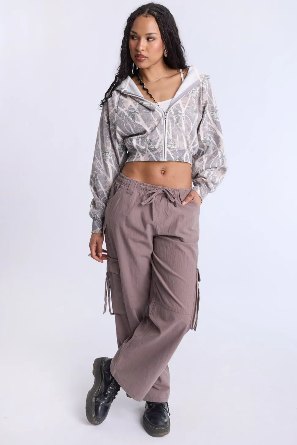 Cotton Wide Leg Cargo Pant