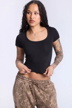 Cropped Scoop Neck Tee
