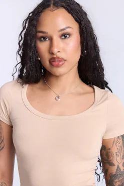 Cropped Scoop Neck Tee