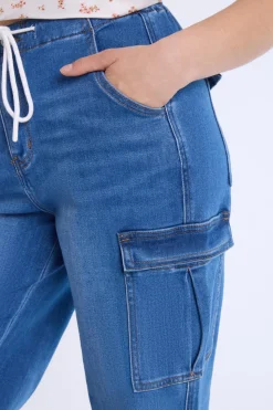 Loose Fit Cargo Jeans