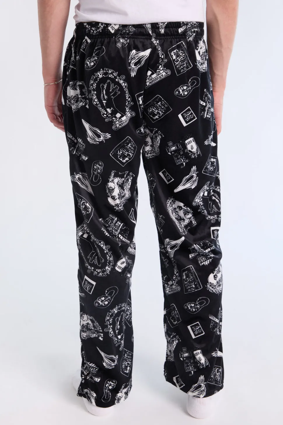 Mens Beetlejuice Pajama Bottoms