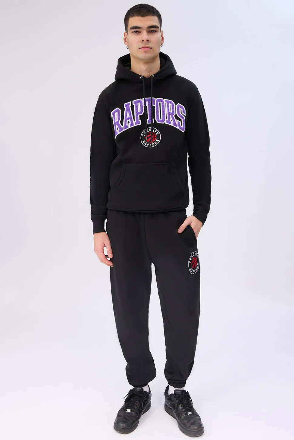 Mens Toronto Raptors Embroidered Logo Sweatpant