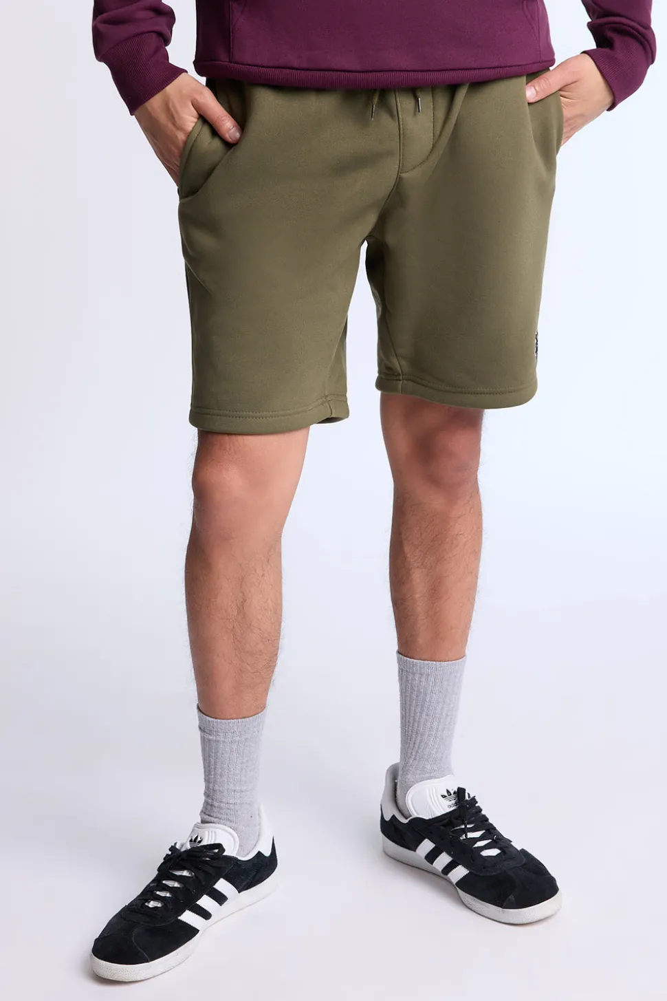 Zoo York Mens 8.5" Logo Fleece Shorts