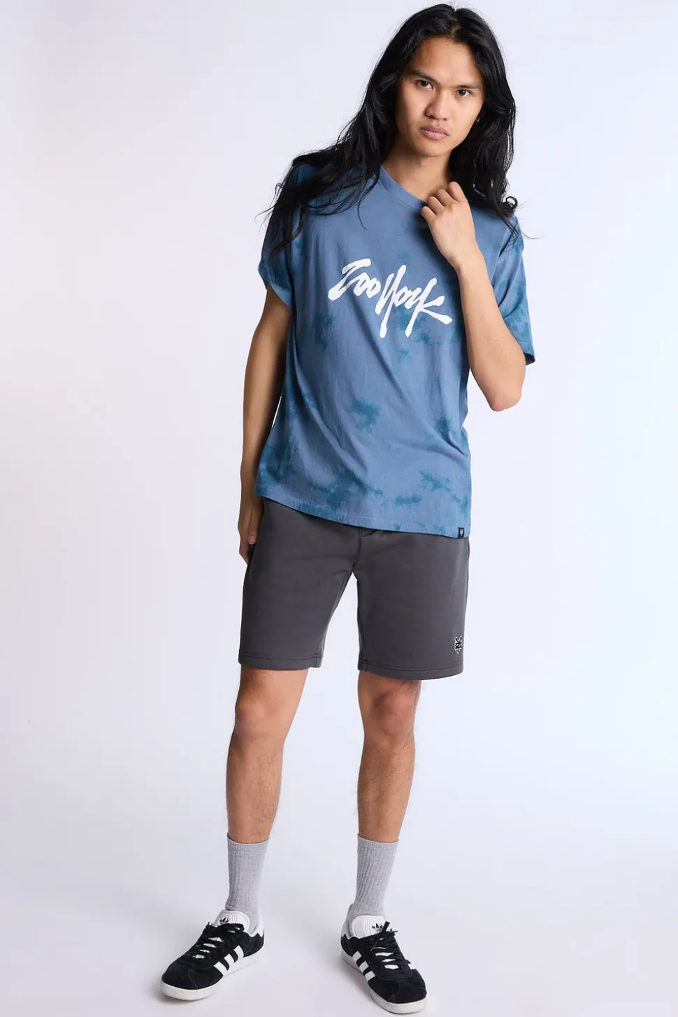 Zoo York Mens 8.5" Logo Fleece Shorts